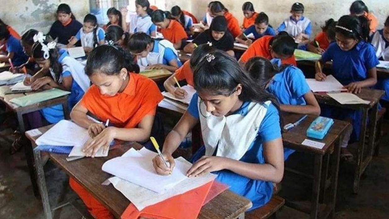 প্রাথমিক বৃত্তি পরীক্ষার পূর্ণাঙ্গ নীতিমালা দেখুন এখানে