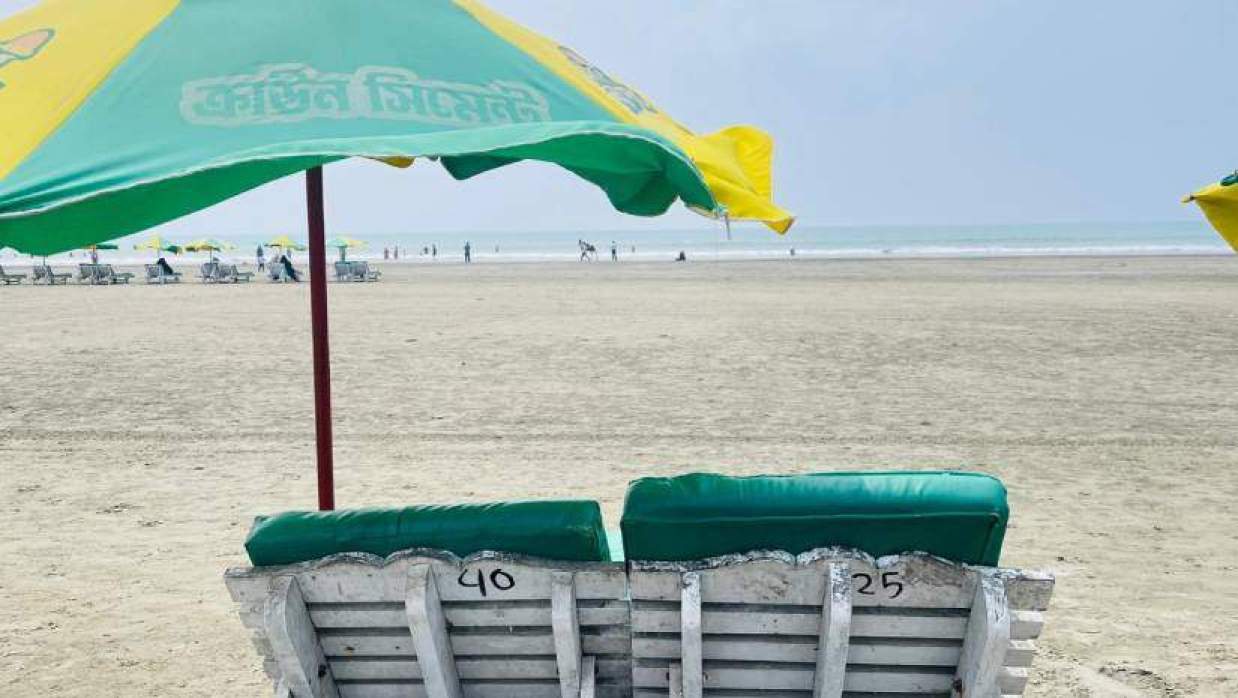 ঈদ ঘিরে কক্সবাজারে পর্যটকের আশায় হোটেল-মোটেল ব্যবসায়ীরা, প্রস্তুত প্রশাসন