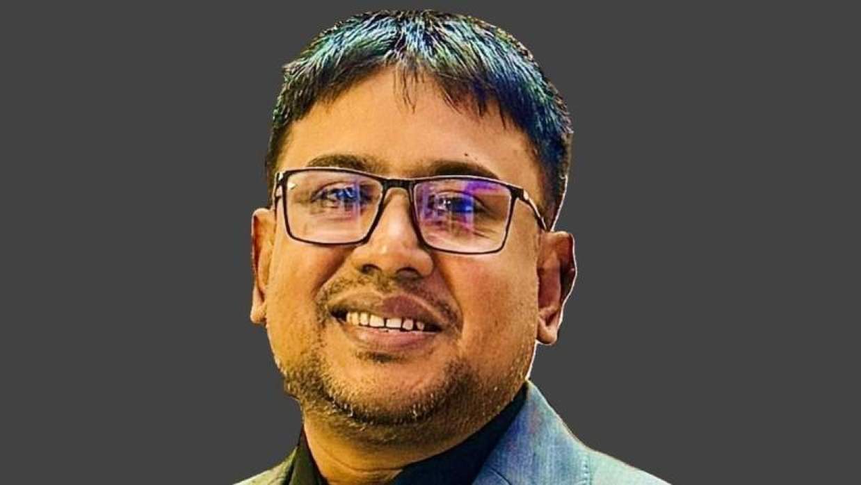 ড. মোর্ত্তুজা আহমেদ 