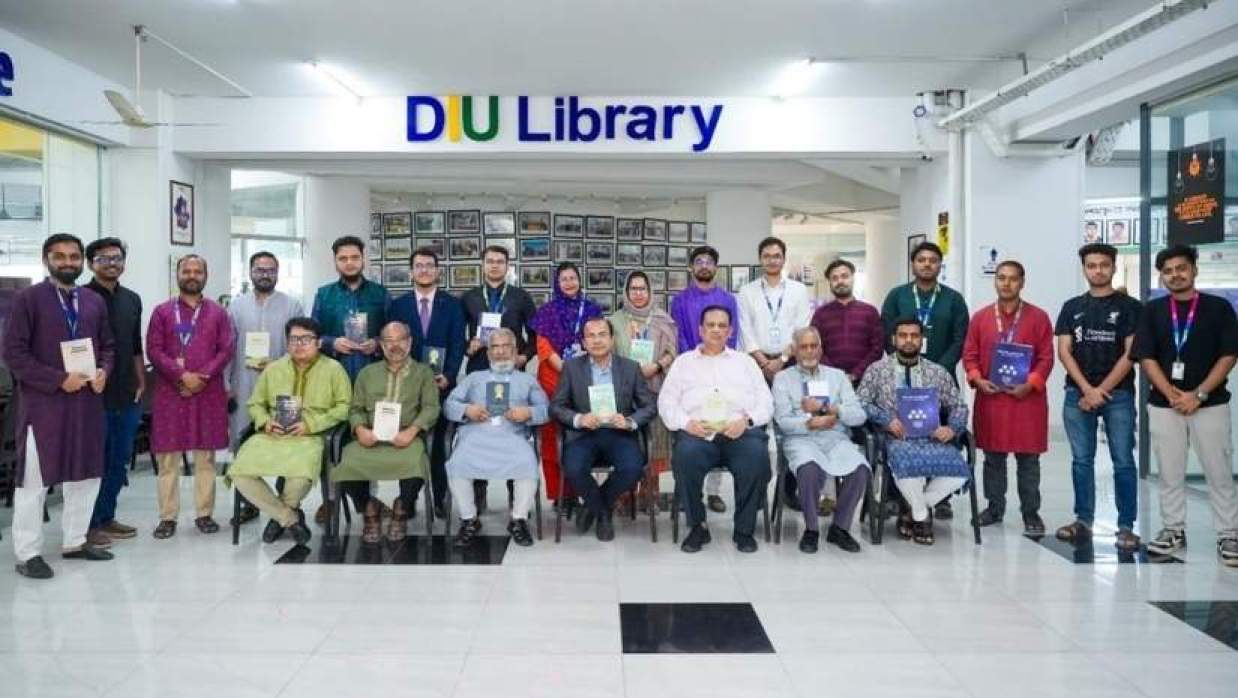  একুশে বইমেলা উপলক্ষে ড্যাফোডিল প্রেসের ৭টি নতুন বই উন্মোচন