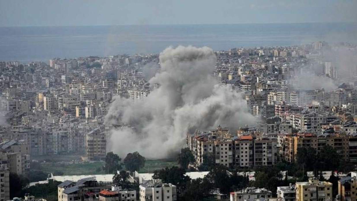 যুক্তরাষ্ট্র ও ইসরায়েল ইরানে হামলার পর মধ্যপ্রাচ্যে সংঘাত ছড়িয়ে পড়েছে