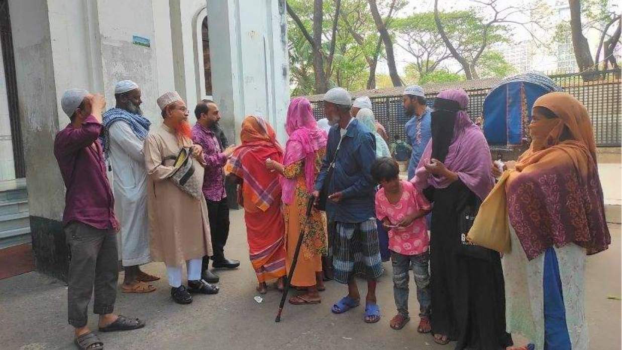 রমজান ও ঈদুল ফিতর উপলক্ষে ইকসাসের নগদ সহায়তা বিতরণ
