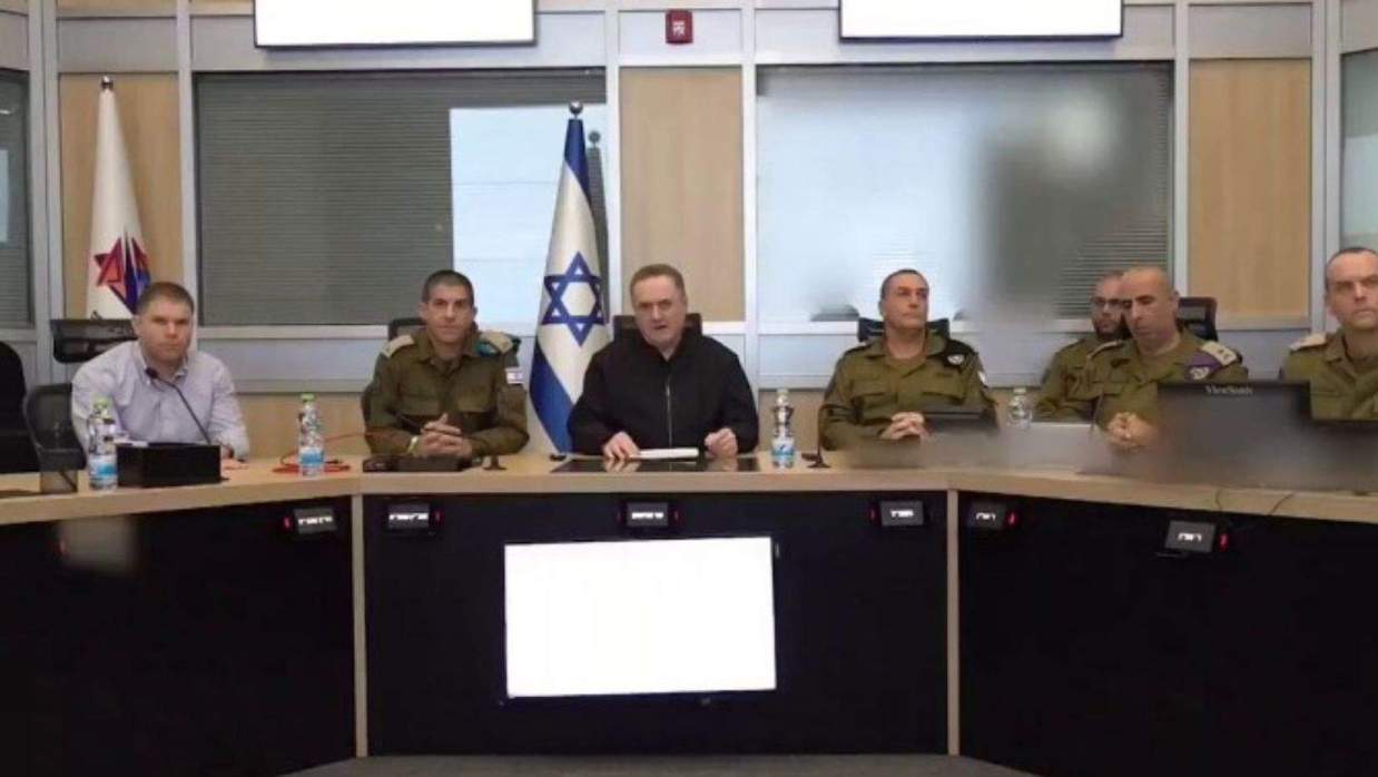 নেতানিয়াহুর অনুপস্থিতিতে নিরাপত্তা বৈঠকে সভাপতিত্ব করেছেন প্রতিরক্ষা মন্ত্রী ইসরায়েল কাৎজ