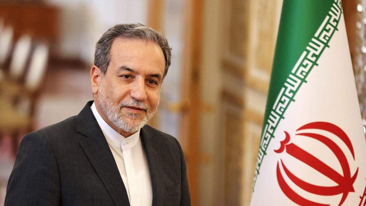 ইরানের পররাষ্ট্রমন্ত্রী আব্বাস আরাগাচি