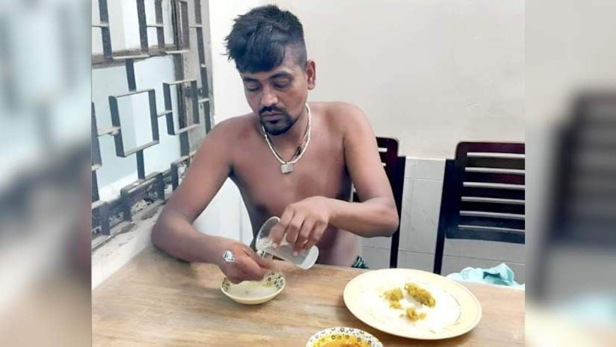 ঢাবিতে তোফাজ্জল হত্যা: আত্মসমর্পনের আবেদন করে পালালেন শিক্ষার্থী অনিক