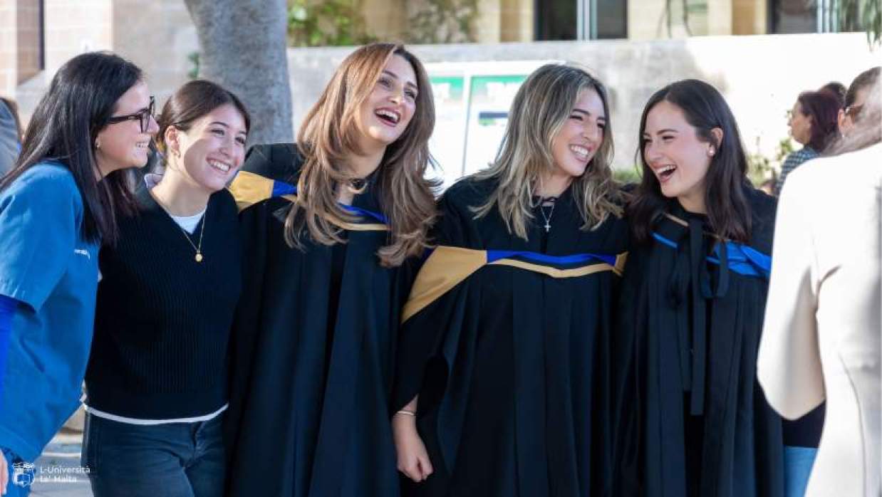 মাল্টায় স্কলারশিপে স্নাতকোত্তর-পিএইডিতে পড়তে চাইলে আবেদন করুন দ্রুতই 