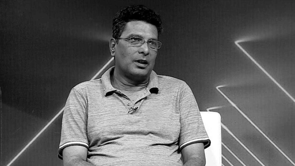 জাতীয় চলচ্চিত্র পুরস্কারপ্রাপ্ত অভিনেতা ও রেডিও ভূমির স্টেশন চিফ শামস সুমন