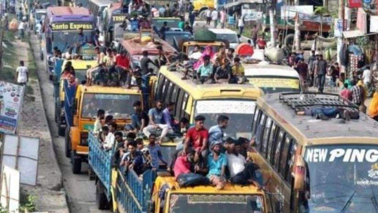 ঈদযাত্রায় গাজীপুরে ১২ কিলোমিটার থেমে থেমে যানজট