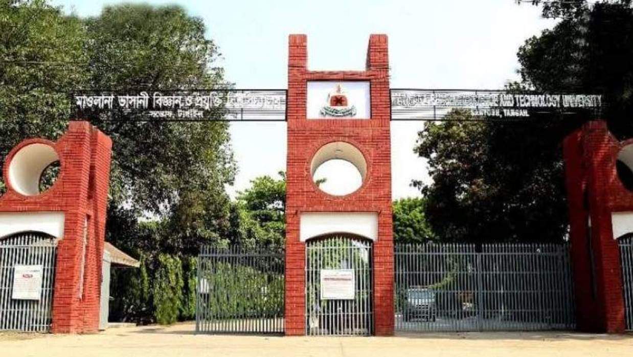 ঈদে হলে থাকা শিক্ষার্থীদের জন্য নেই বিশেষ আয়োজন