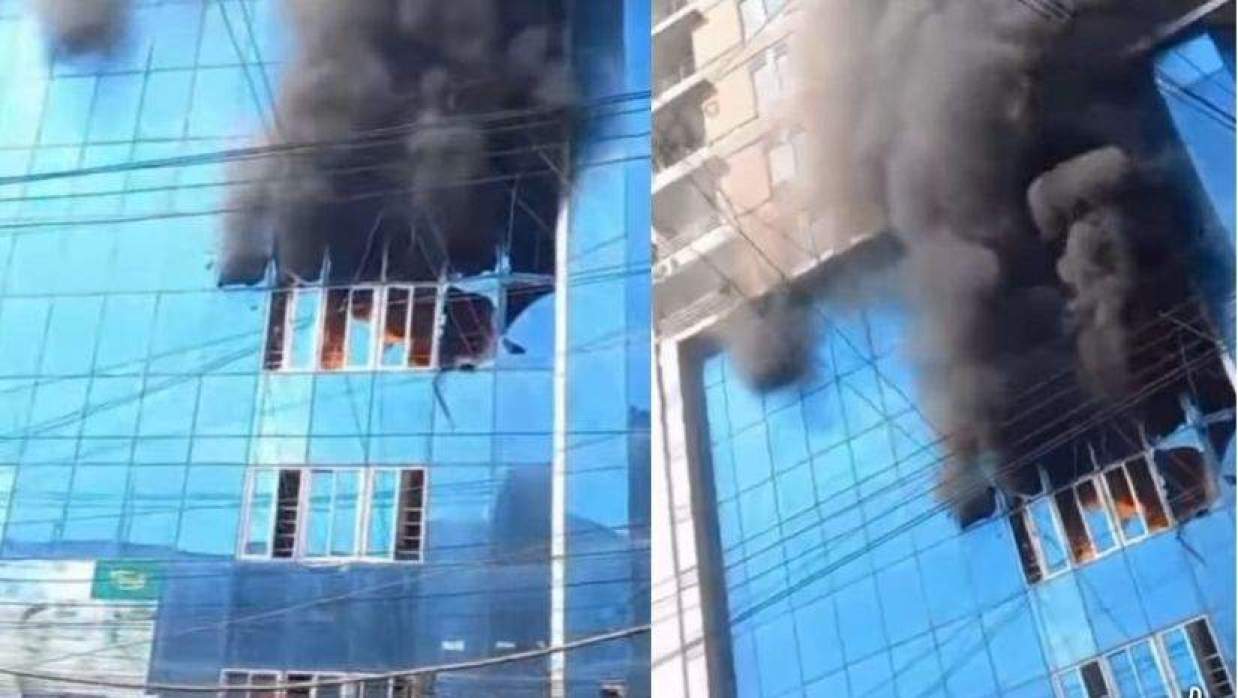 টেরিবাজারে অগ্নিকাণ্ড, ধোঁয়ায় শ্বাসরুদ্ধ হয়ে প্রাণ গেল ২ জনের