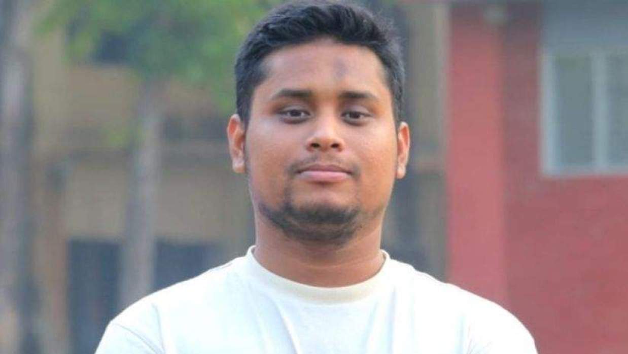 ঢাবি অধ্যাপকের সঙ্গে বাকবিতণ্ডা নিয়ে নিজ অবস্থান জানালেন হাসনাত আব্দুল্লাহ