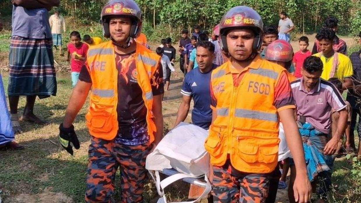 ঝরনার কূপে ডুবে ছিল পর্যটকের লাশ