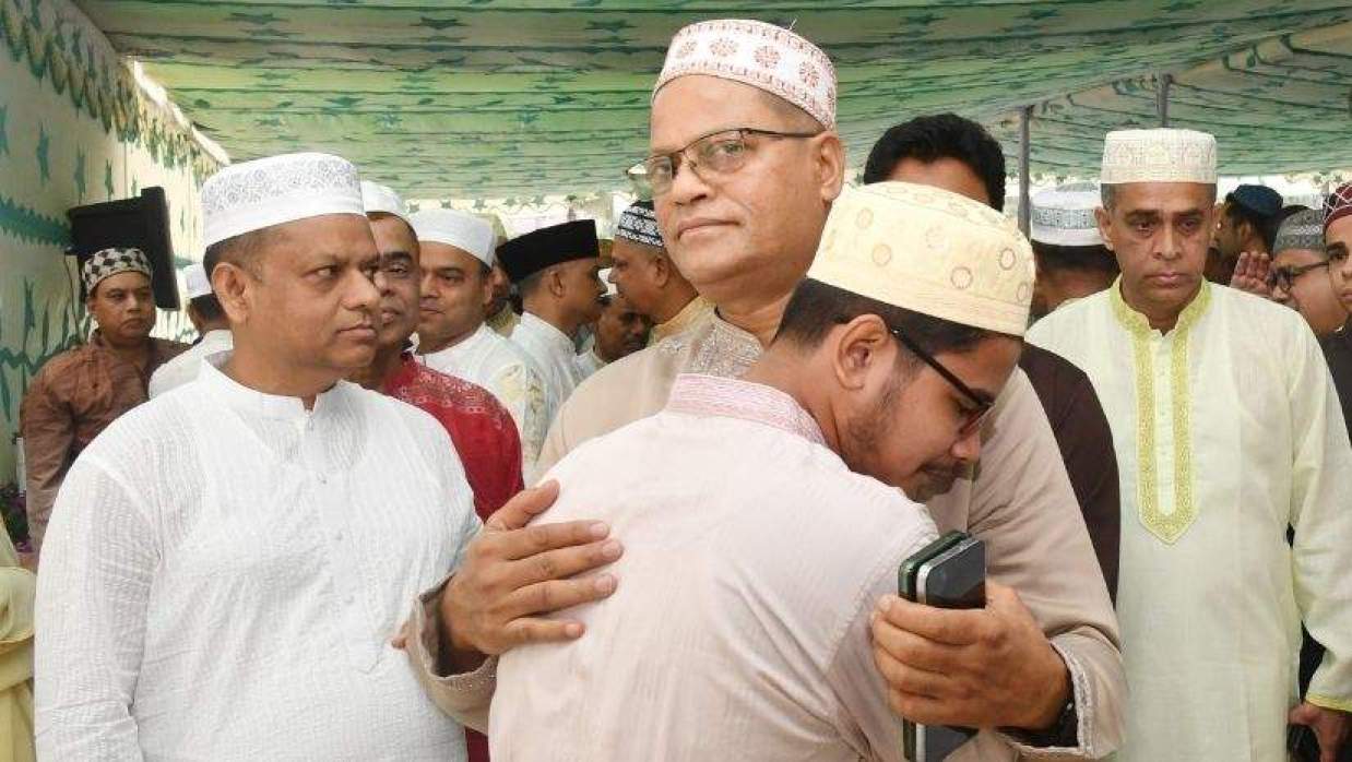 রাজারবাগে ঈদের নামাজ আদায় করলেন আইজিপি