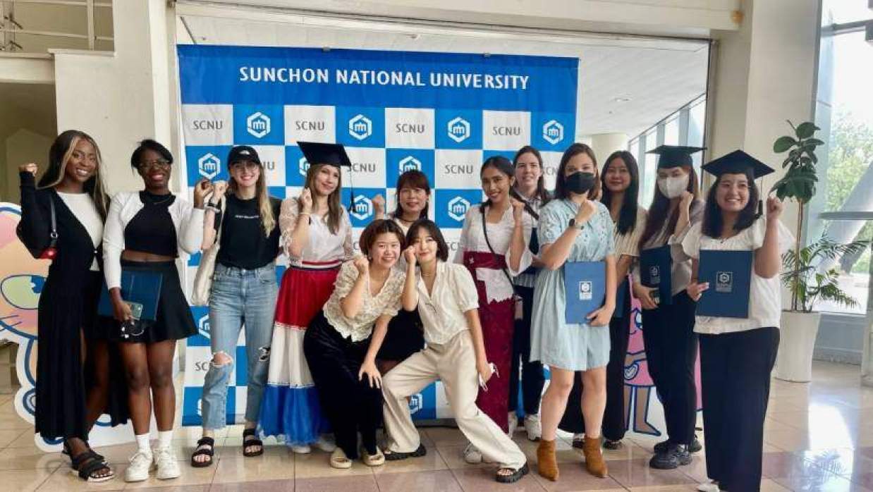 দক্ষিণ কোরিয়ায় স্কলারশিপে স্নাতকোত্তর-পিএইচডিতে পড়তে চাইলে আবেদন করুন খুঁটিনাটি জেনেই