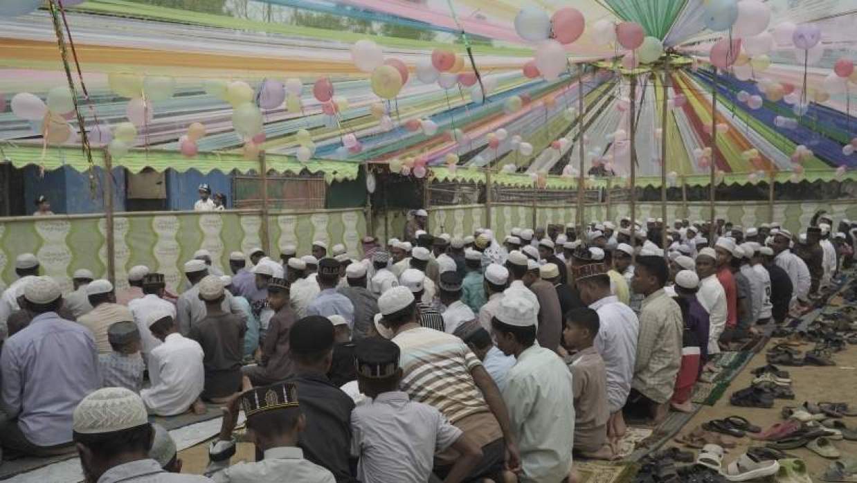 আরও একটি ঈদ ক্যাম্পেই কাটল রোহিঙ্গাদের, ফেরার স্বপ্ন অধরা