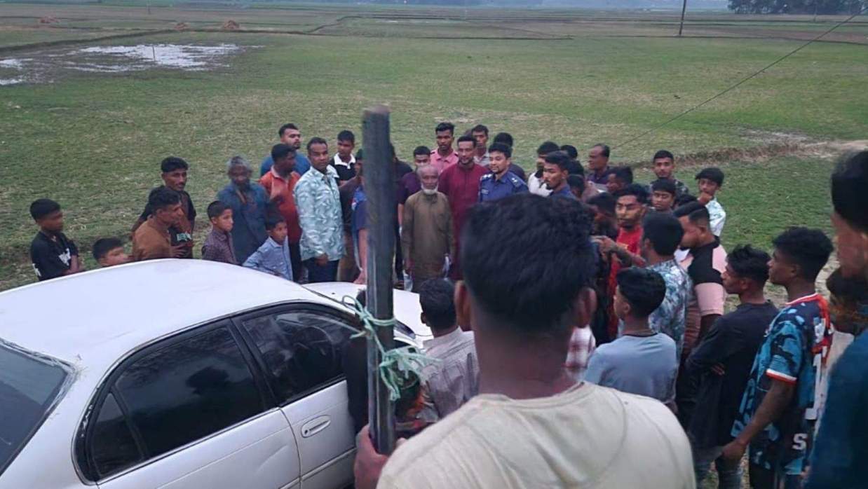  মাইক্রোবাসের চাপায় শিশুর মৃত্যু