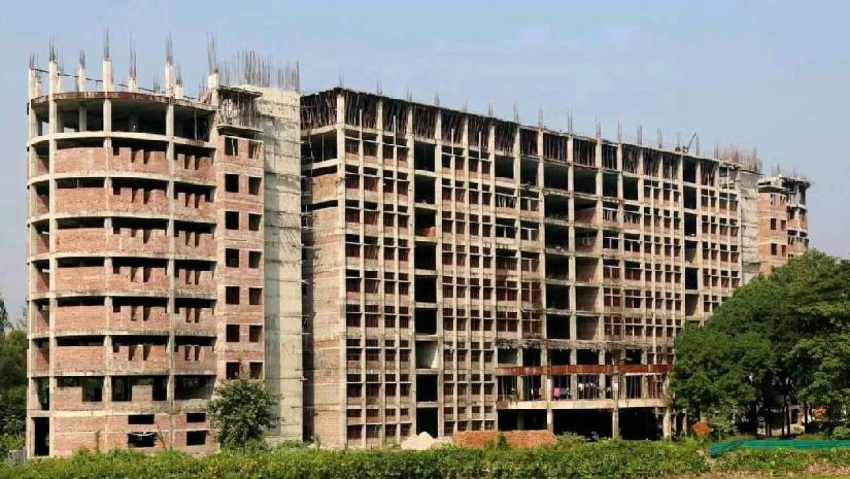 মেগা প্রকল্পের নির্মাণাধীন ভবন