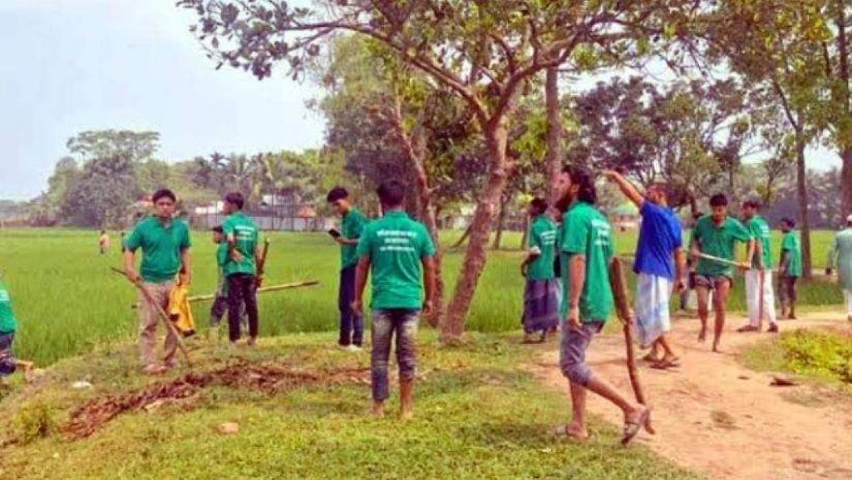খাল কাটা নিয়ে বিএনপির দুপক্ষে ধাওয়া-পাল্টা ধাওয়া