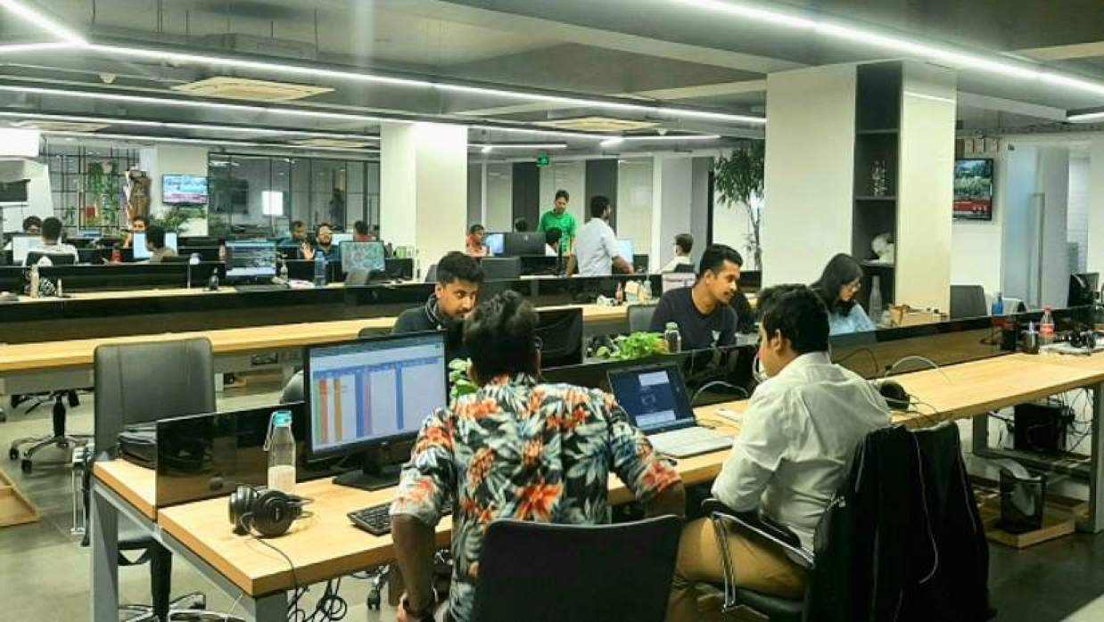 ঈদের ছুটি শেষে আজ খুলছে অফিস-আদালত