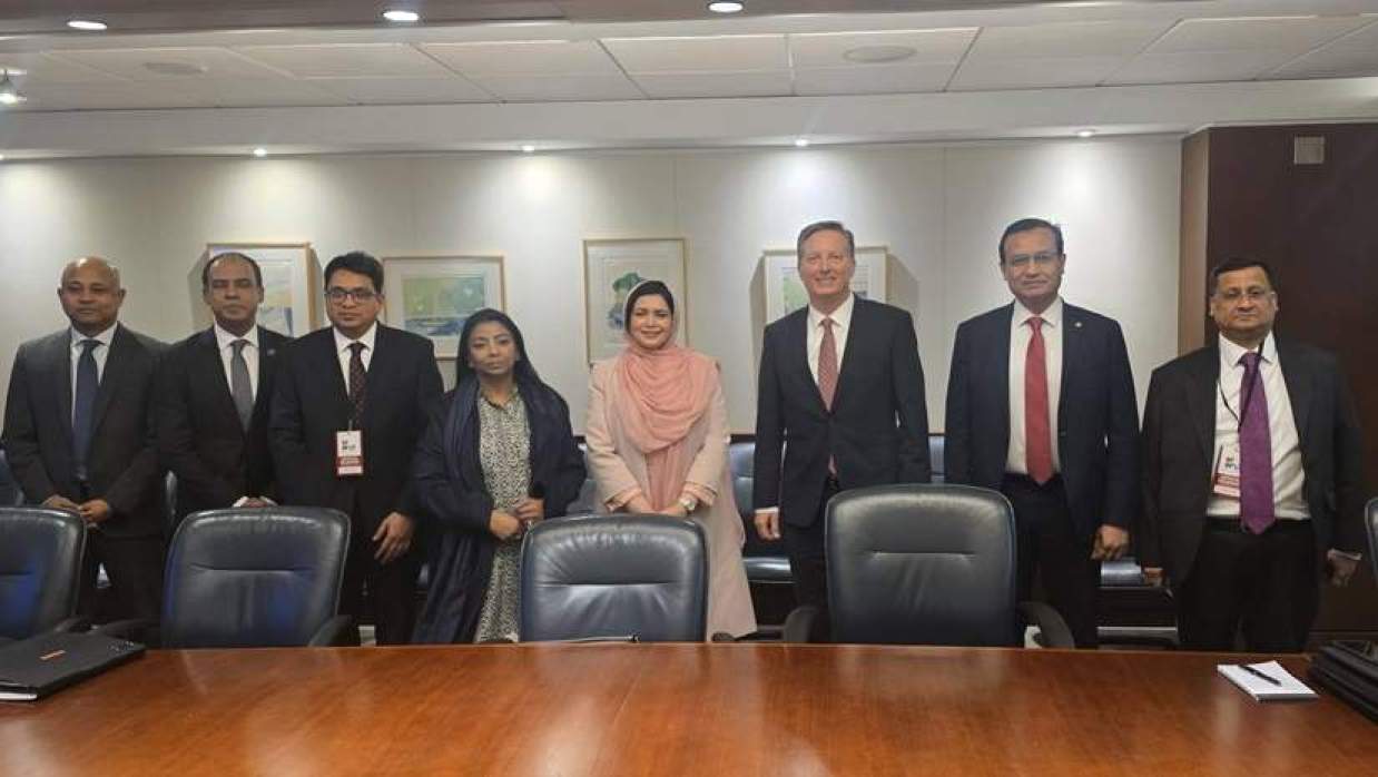 যুক্তরাষ্ট্রের বিশেষ দূত চার্লস জে হার্ডারের সঙ্গে বৈঠক করেছেন ডা. জুবাইদা রহমান