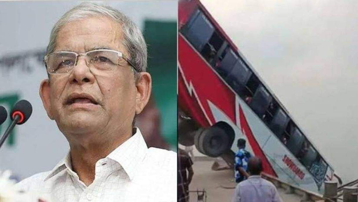 ফেরিঘাটে যাত্রীবাহী বাস নদীতে, বিএনপি মহাসচিবের দুঃখ প্রকাশ