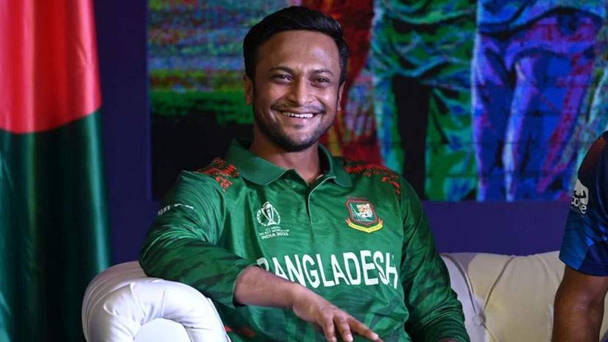 সাকিব আল হাসান   