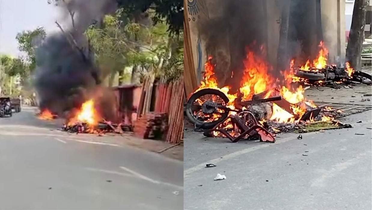 ছাত্রদল আহ্বায়কের নেতৃত্বে বালু উত্তোলনের অভিযোগ, ১১ মোটরসাইকেল জ্বালিয়ে দিল গ্রামবাসী