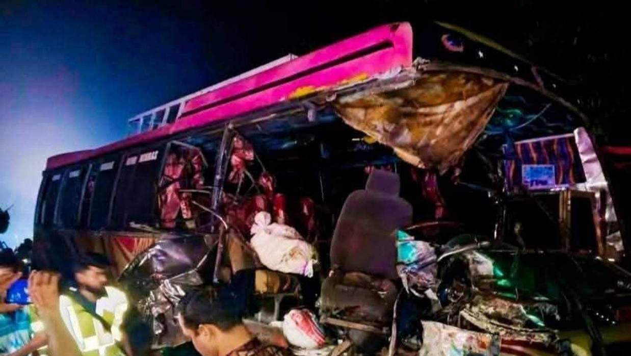 বাস দুর্ঘটনা