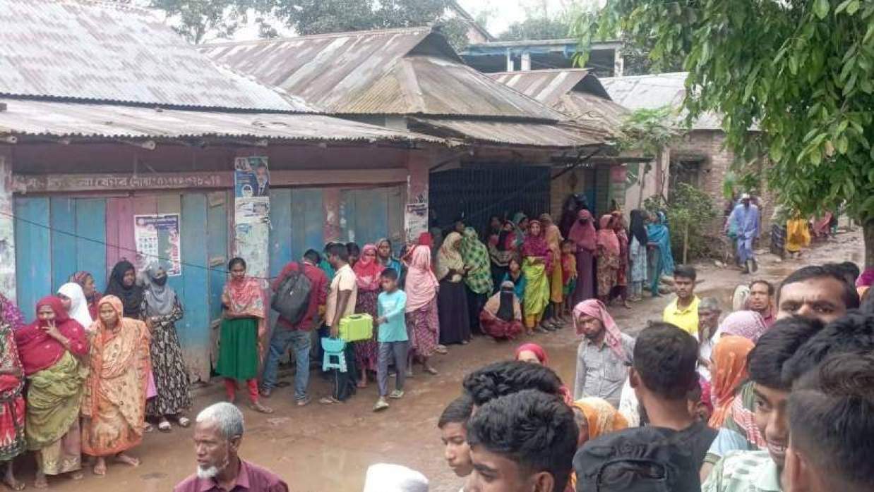 গাইবান্ধায় নারীর গলাকাটা মরদেহ উদ্ধার