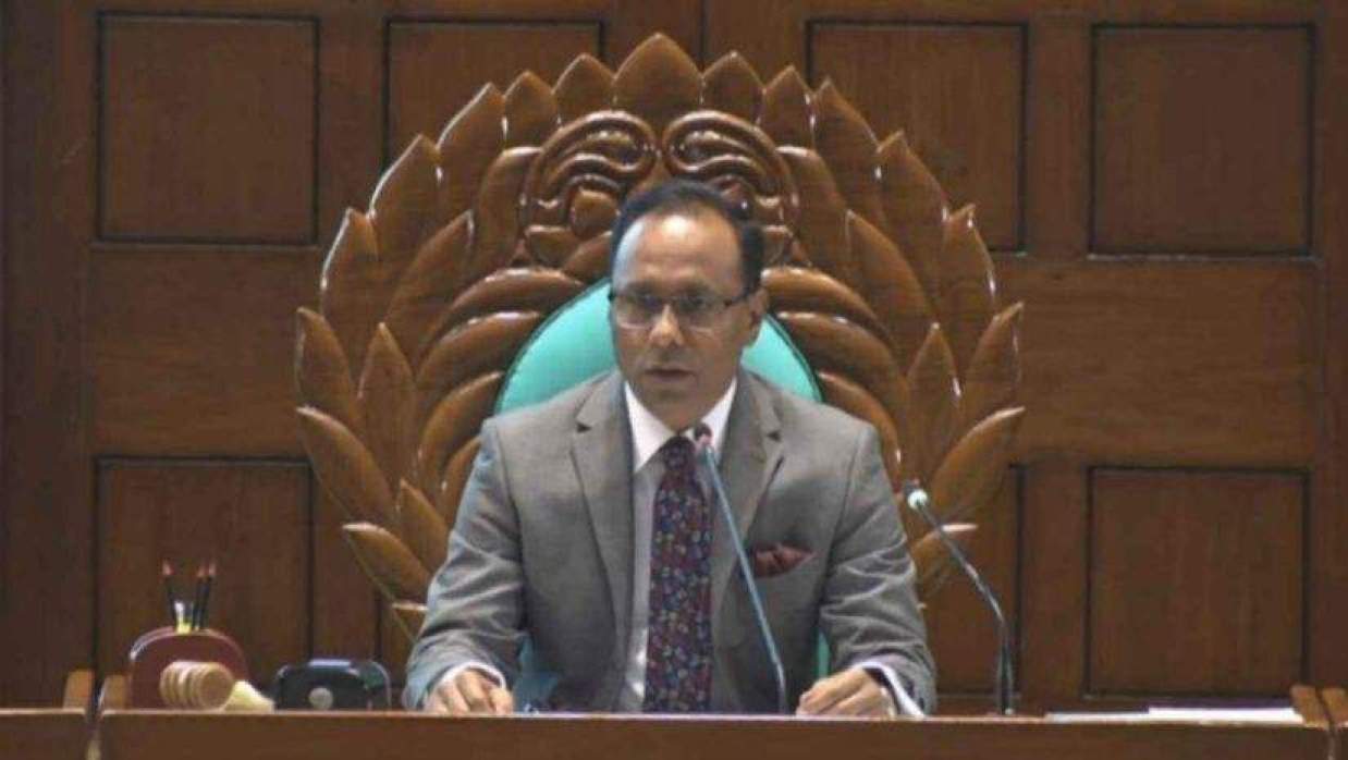 ডেপুটি স্পিকার ব্যারিস্টার কায়সার কামালের সভাপতিত্বে সংসদ অধিবেশন শুরু