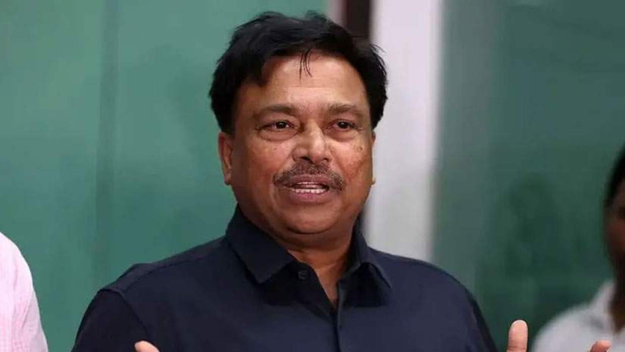 ফারুক আহমেদ 