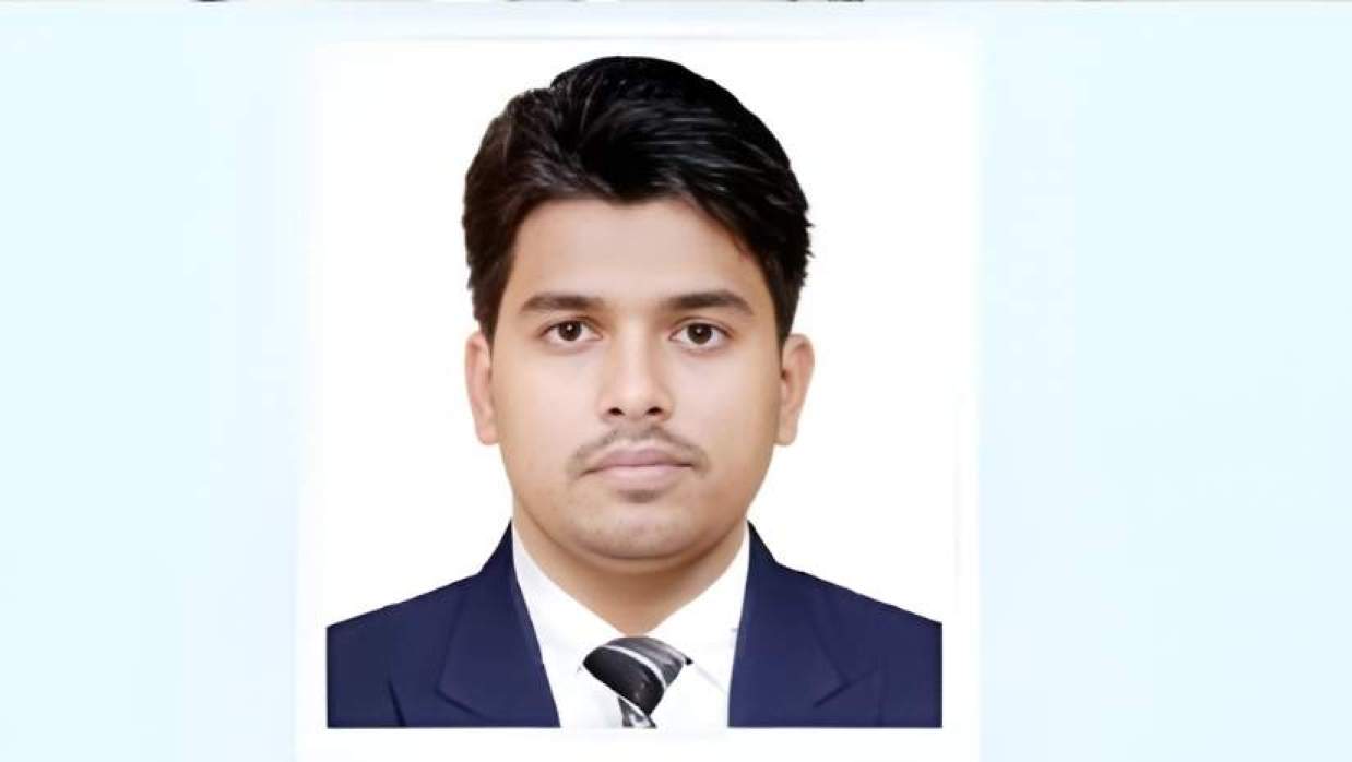 এবার আসিফ মাহমুদের মেয়র প্রার্থীতা ঘোষণার  পরদিন পিএসের দেশত্যাগে নিষেধাজ্ঞা এলো