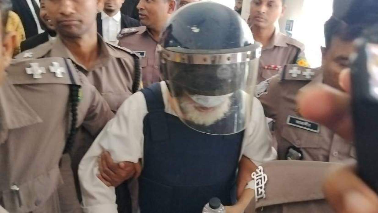 হত্যা মামলায় সাবেক প্রধান বিচারপতি এ বি এম খায়রুল গ্রেপ্তার