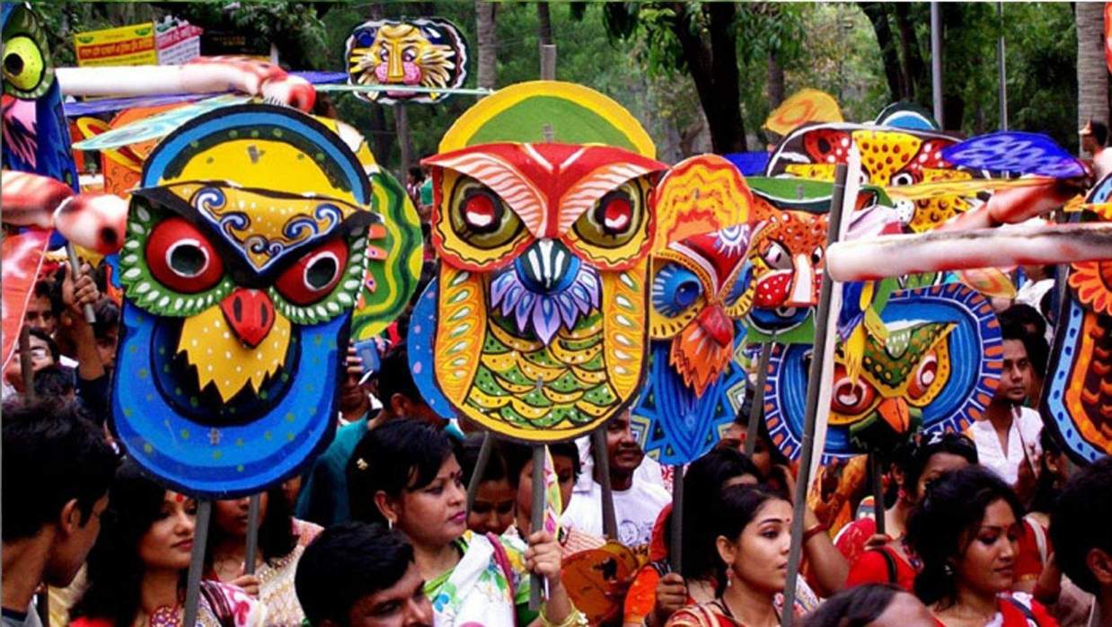 নববর্ষের প্রস্তুতি শুরু 