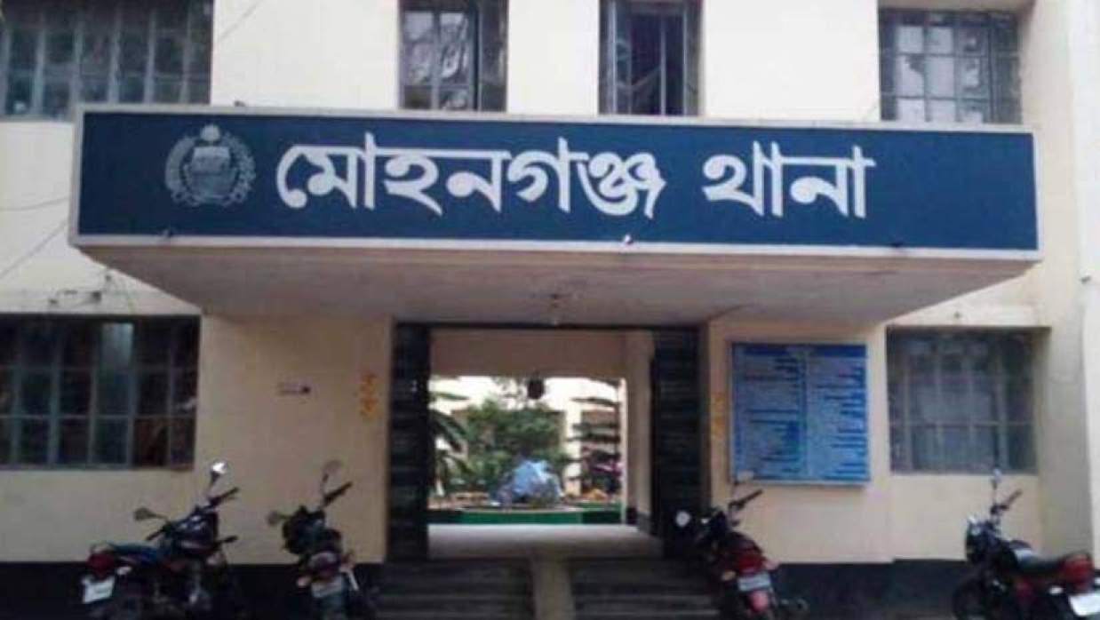 নেত্রকোনায় মাদক সেবনের দায়ে তিন যুবক গ্রেপ্তার