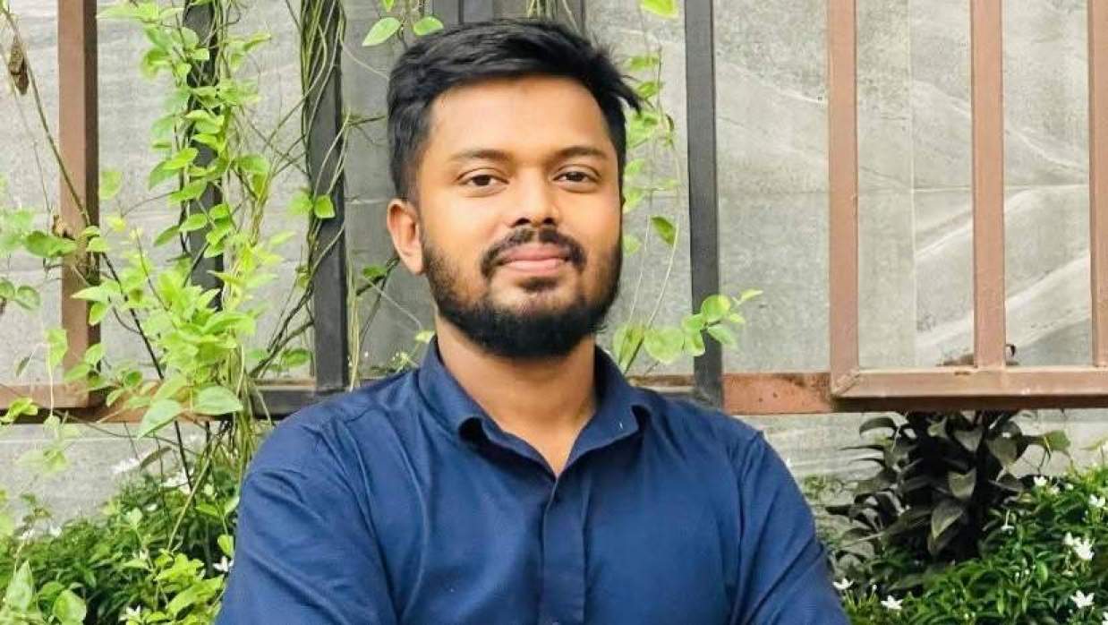 সরকারি অফিস ভাঙচুরের অভিযোগ, চবি ছাত্রদল নেতাকে শোকজ