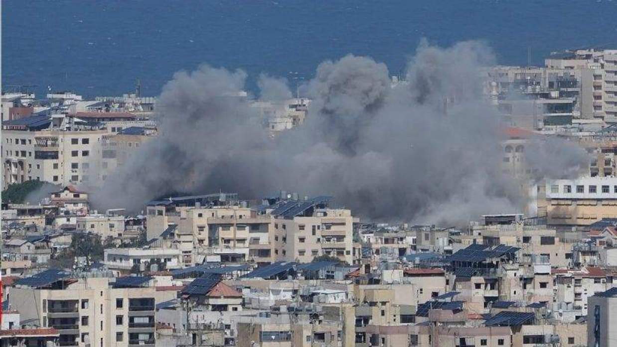 গাজায় ফের ইসরায়েলি বিমান হামলায় নিহত ৫, প্রাণহানি ছাড়াল ৭২ হাজার