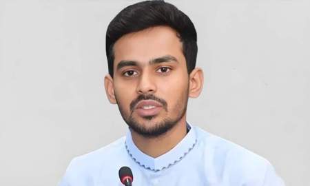  ব্যাংক হিসাব তলবের খবর, মধ্যে রাতে আসিফের স্ট্যাটাস