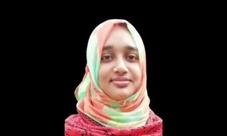 নিজ কক্ষে কর্মচারীর ছুরিকাঘাতে বিশ্ববিদ্যালয়ের সেই শিক্ষিকা মারা গেছেন