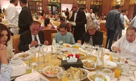 রাজনীতিবিদসহ বিশিষ্টজনের সম্মানে ভারতীয় হাইকমিশনের ইফতার 