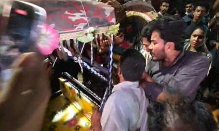 থানার সামনে আধাঘণ্টা ৭ মার্চের ভাষণ বাজানোর পর উত্তপ্ত শাহবাগ