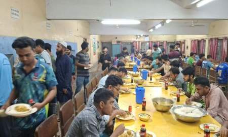 ঢাবির এফ রহমান হল সংসদের উদ্যোগে সম্প্রীতির সেহেরি ভোজ