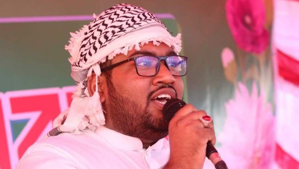 হলের সিট বরাদ্দে সময়সীমা নির্ধারণ ও নীতিমালা প্রণয়নে ডাকসু নেতার আবেদন