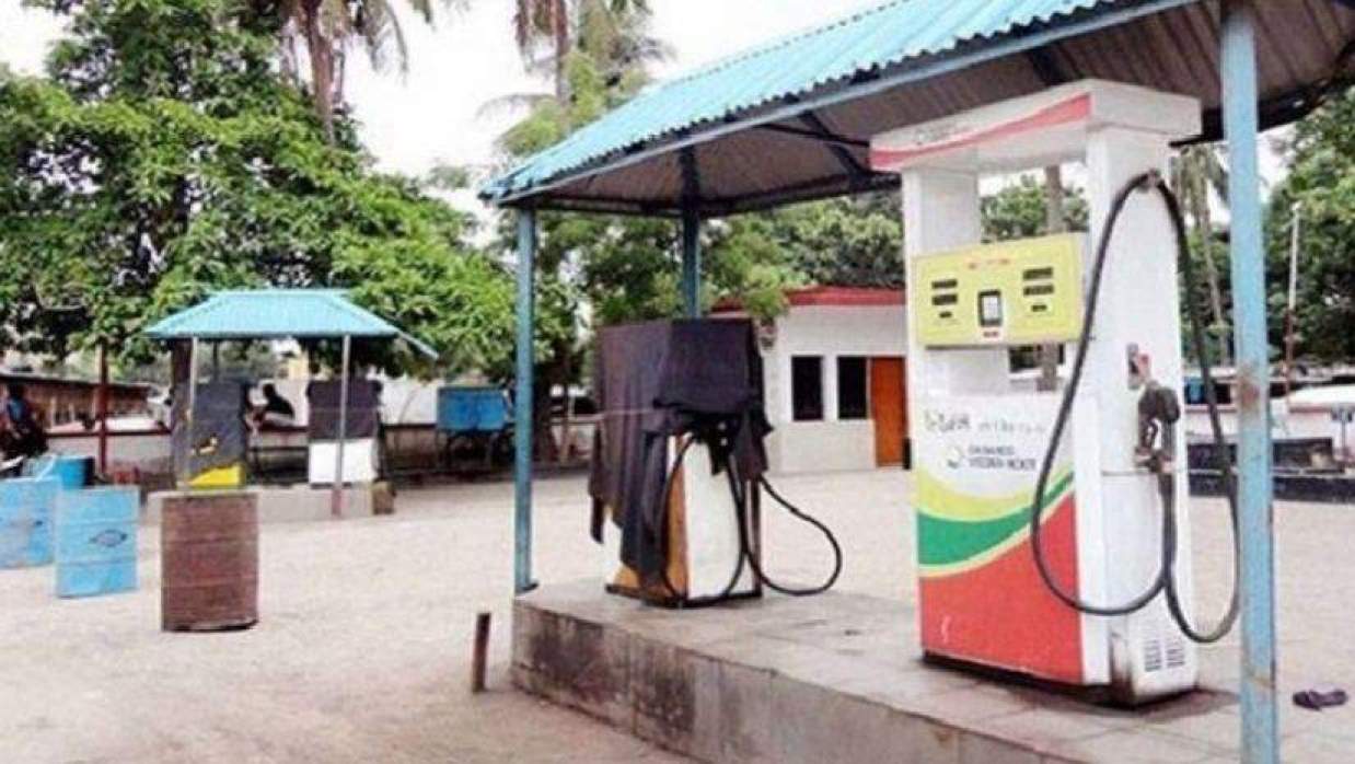 অনির্দিষ্টকালের বন্ধ সিলেটে সব পেট্রোল পাম্প
