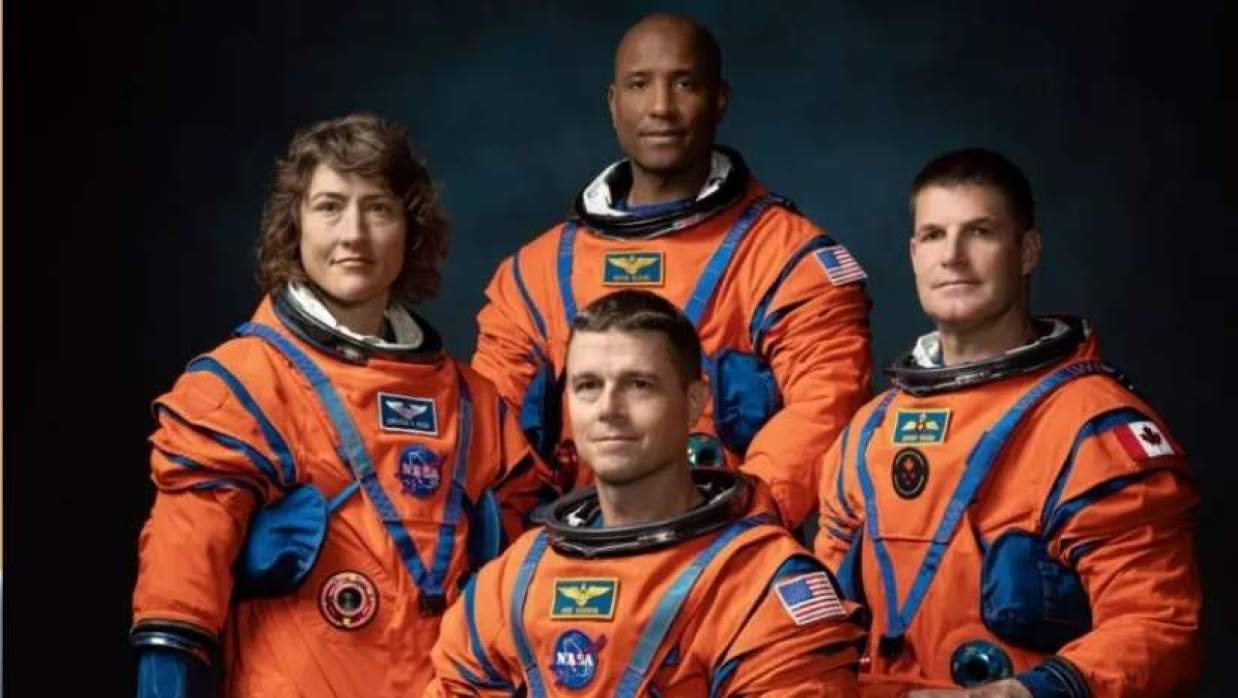 ১০ দিনের চন্দ্রাভিযানে যাচ্ছেন এই চার নভোচারী