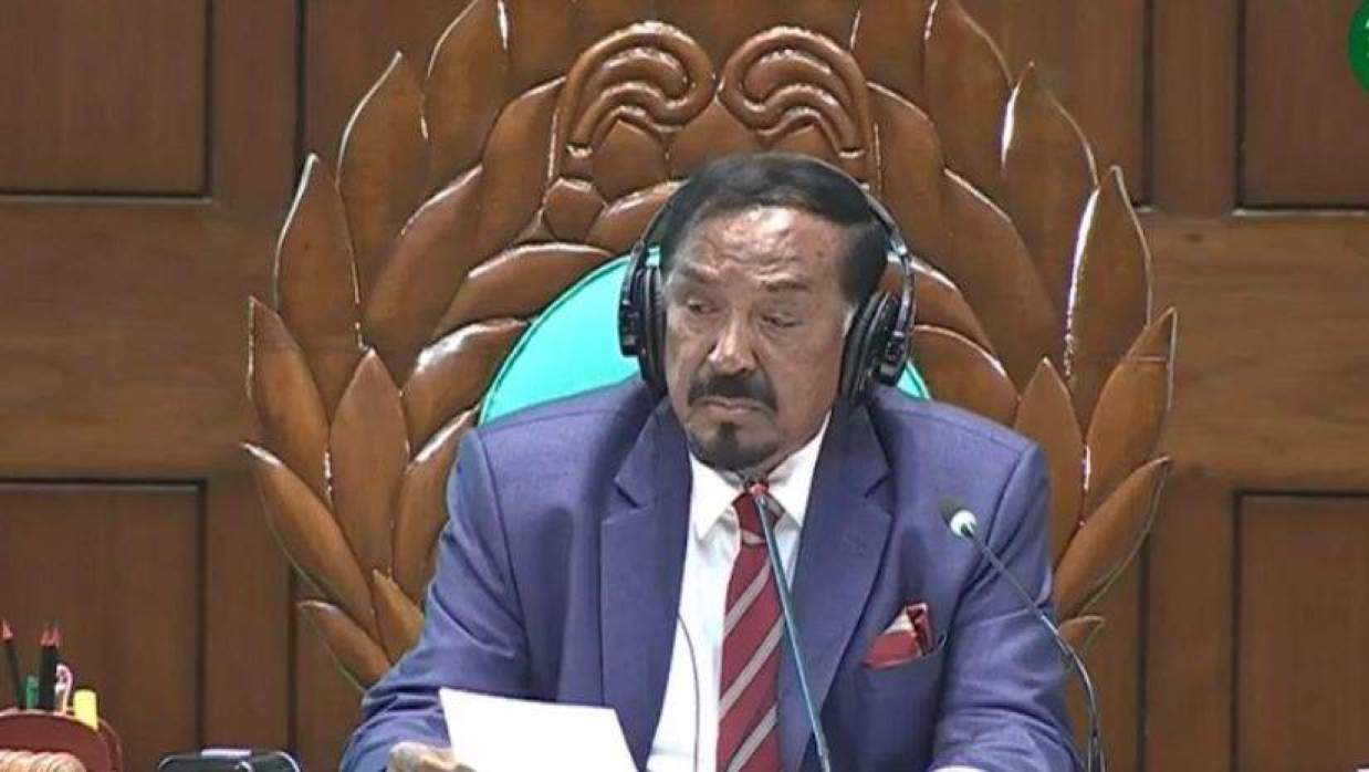 স্পিকার হাফিজ উদ্দিন আহমেদ