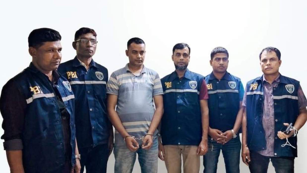 হত্যাকাণ্ডের মূল হোতা নিয়ামুর নাহিদ গ্রেপ্তার