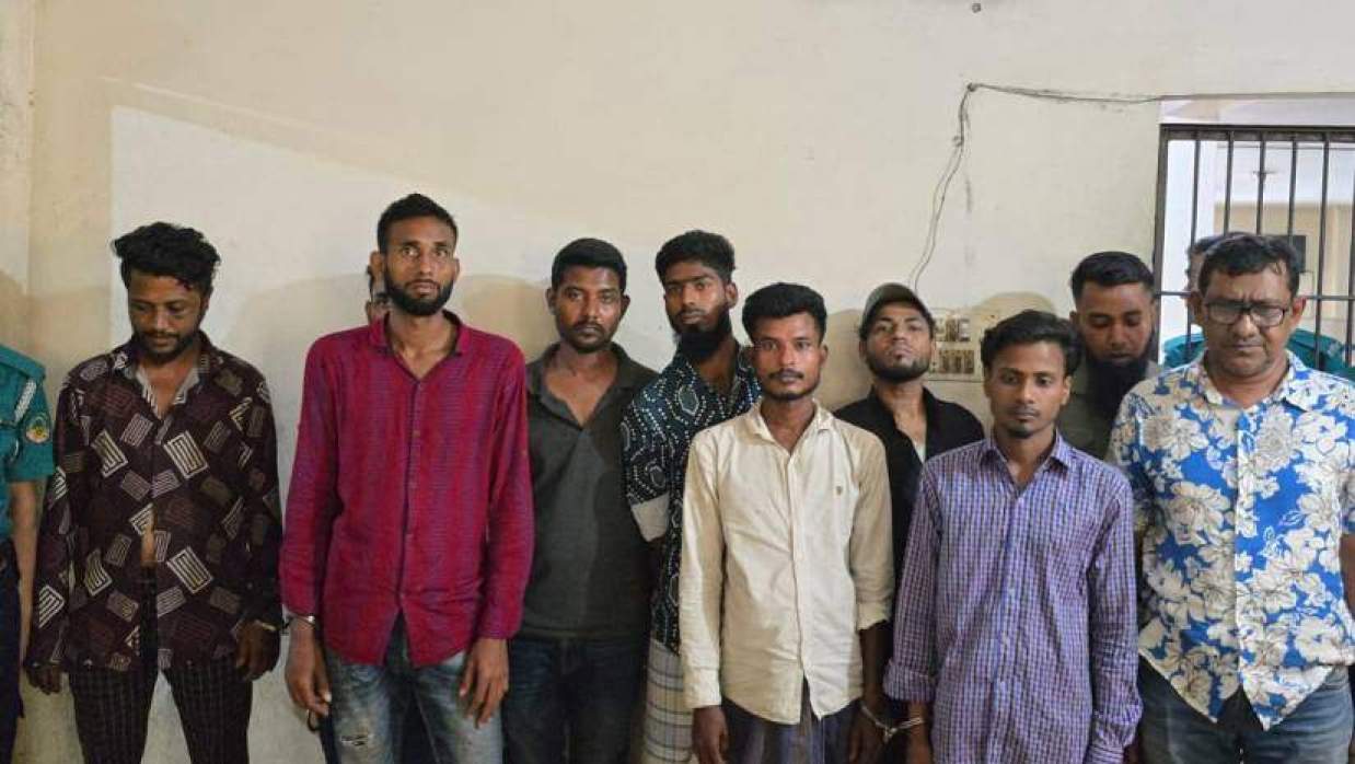 টঙ্গী পশ্চিম থানার বিশেষ অভিযানে সাজাপ্রাপ্তসহ ১০ আসামি গ্রেপ্তার