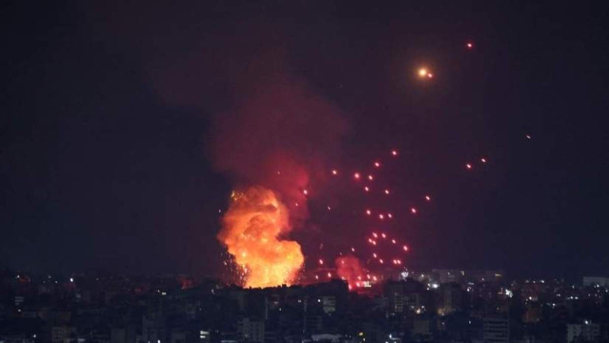 ইরানের ক্ষেপণাস্ত্র হামলায় ২ ইসরায়েলি নিহত, নিখোঁজ ২