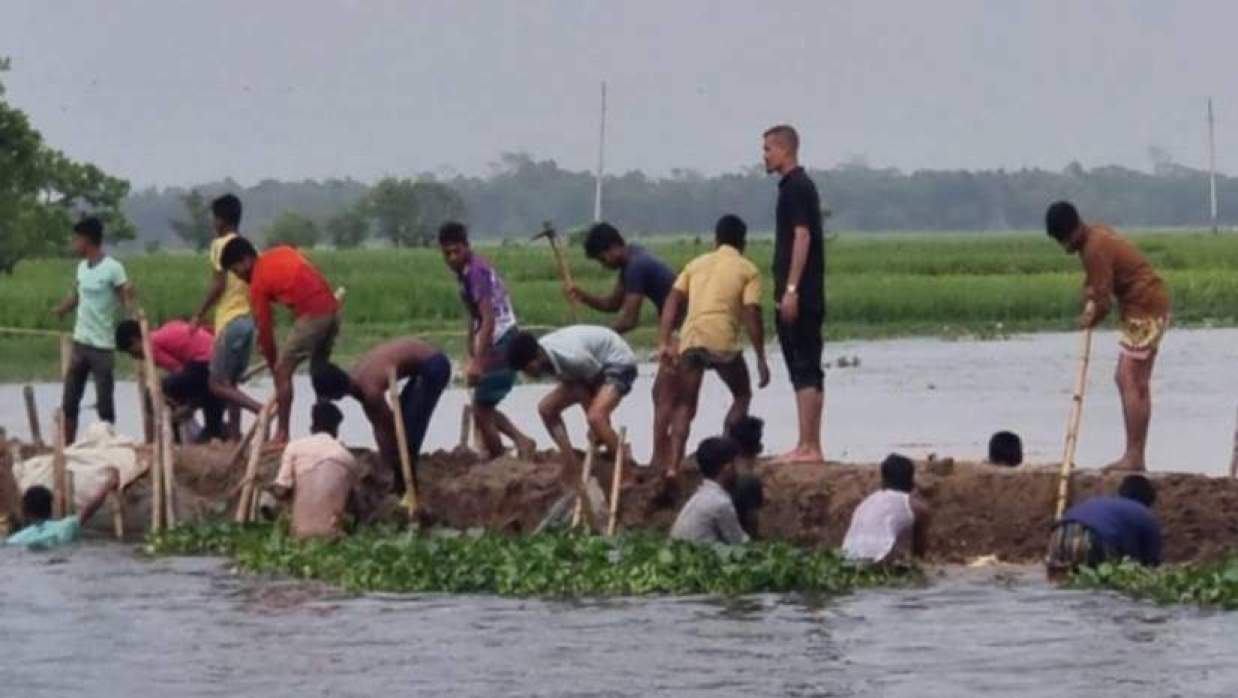 নেত্রকোনায় ফসল রক্ষা বাঁধকে কেন্দ্র করে কৃষকদের মধ্যে সংঘর্ষে আহত ২০
